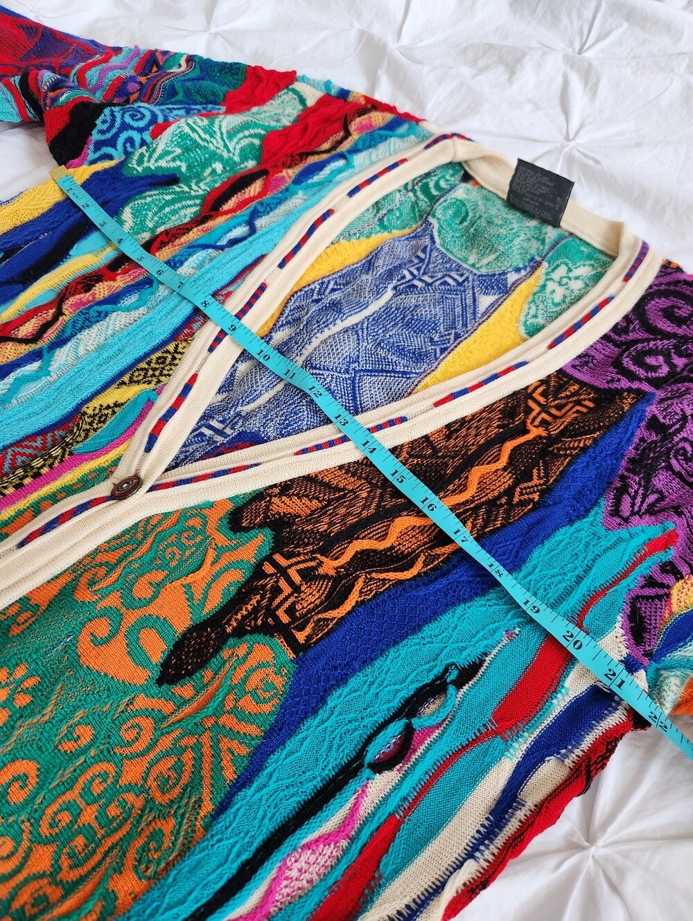 Vintage COOGI Australia 3D Knit Cardigan – Size S - Picture 9 of 11